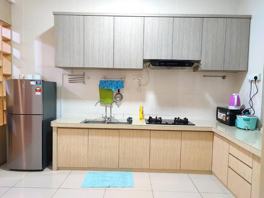 W25 Atgoldenhills Nightmarket Wifi 4R Brinchang Luaran gambar